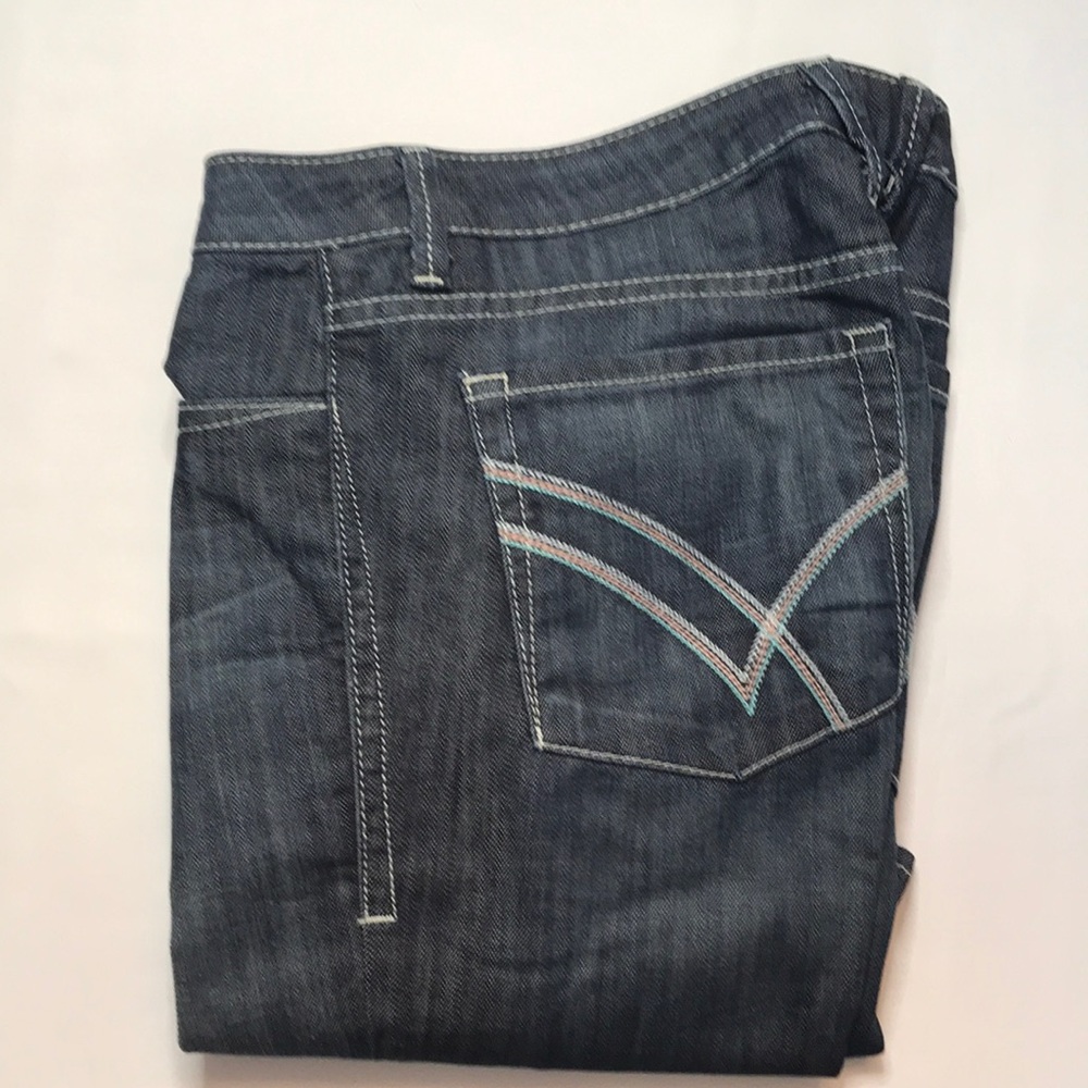 William Rast Classic Rise Bootcut Denim - Picture 8 of 9